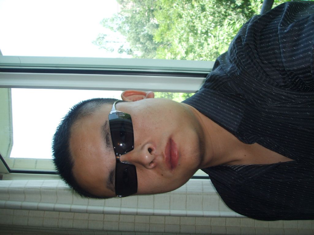 �人���γ���