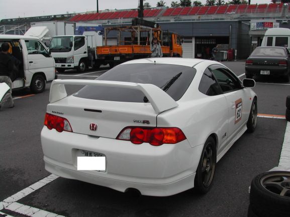 ���Ű��ΰ���ռ��