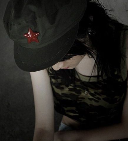Ƭ
