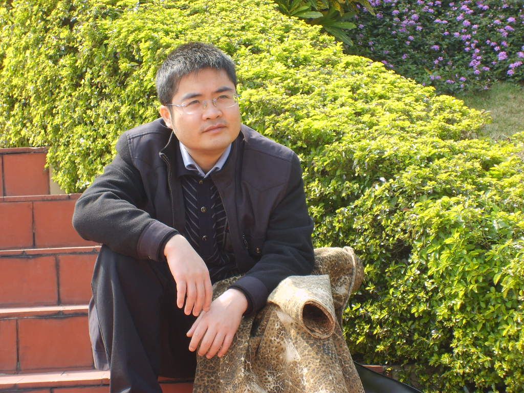 ���ݰ��α���