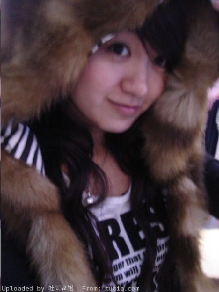 ���ν���Ů��