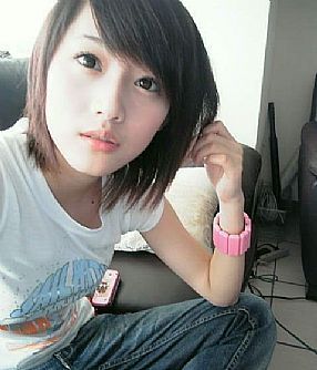 Ƭ
