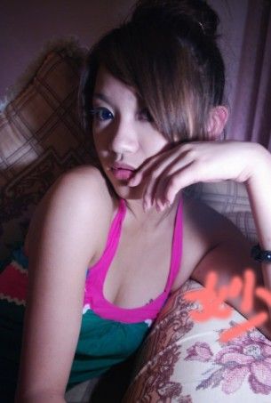 ����������Ů����