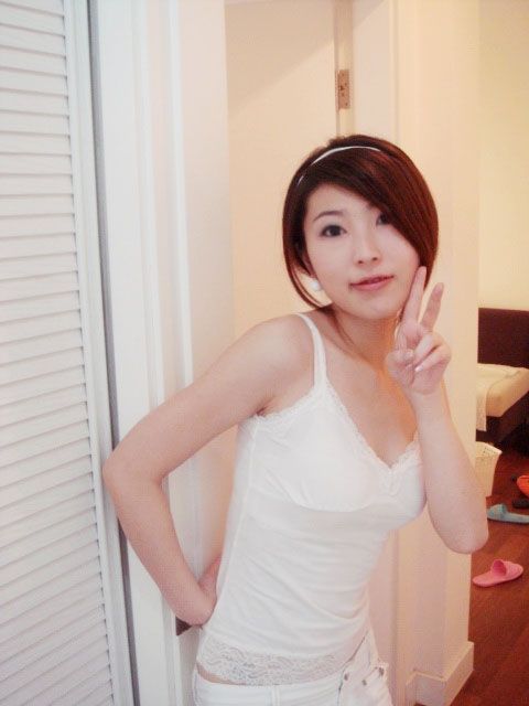 �����Ը���Ů1