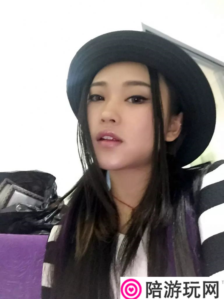 ŰǮū