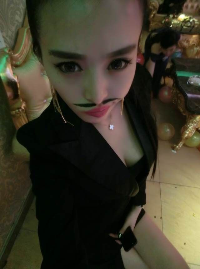 Ƭ