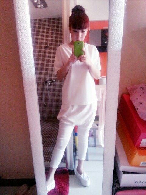찲