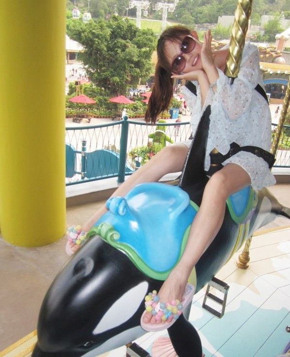 ��������Ů�˱���ǧ������