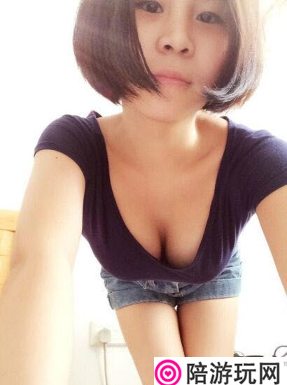 Ⱦ