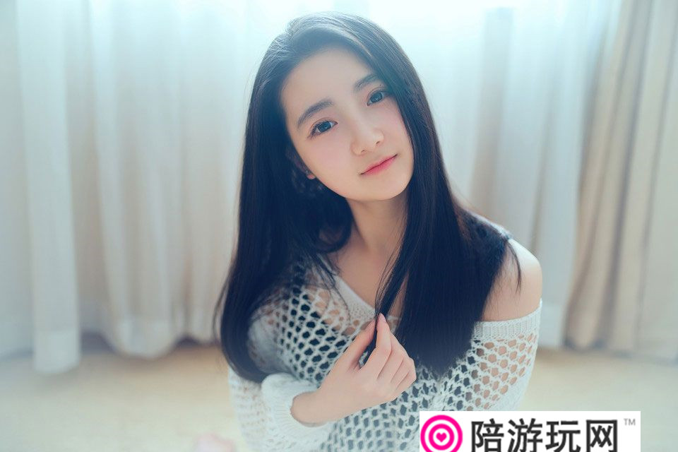 Ƭ