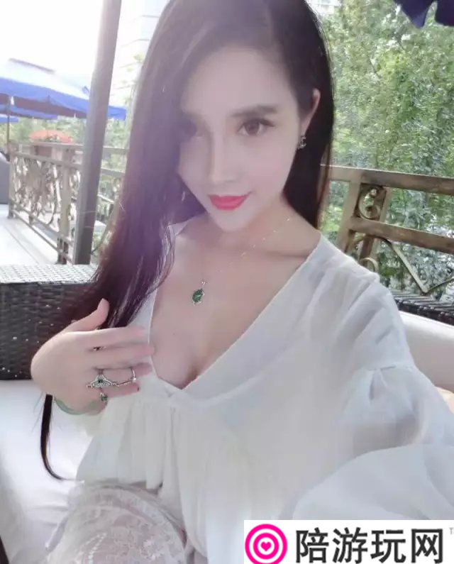 Ƭ