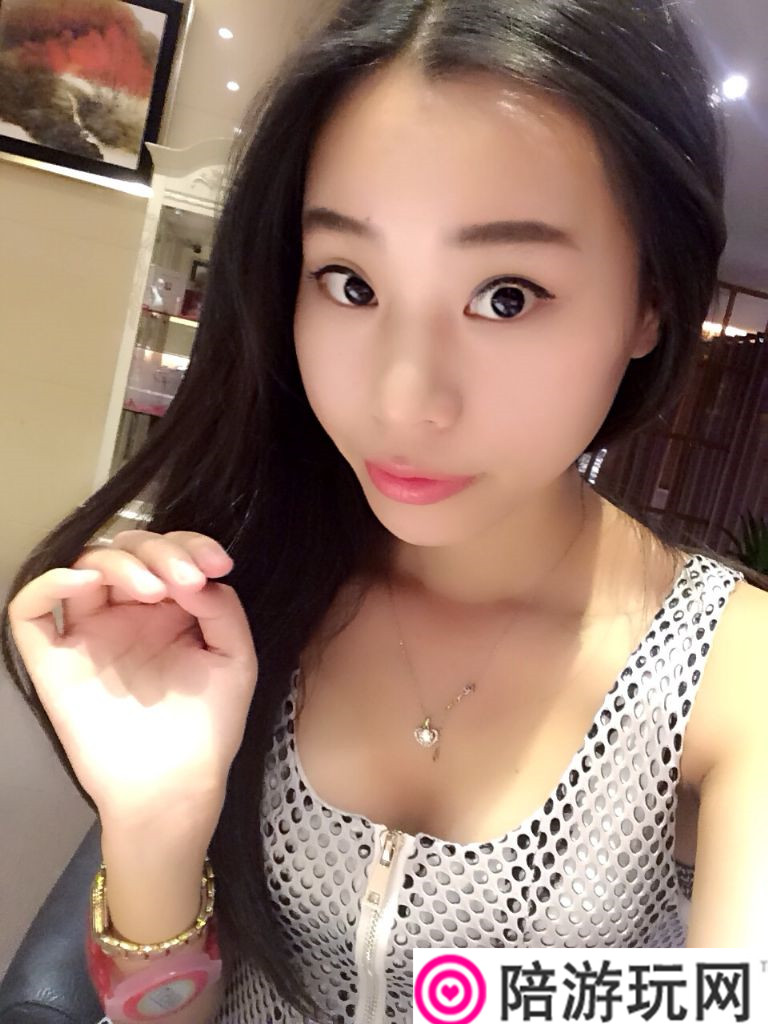 Ƭ