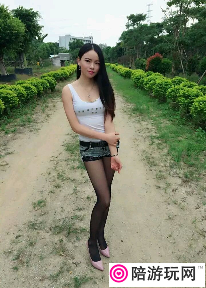 ڰС