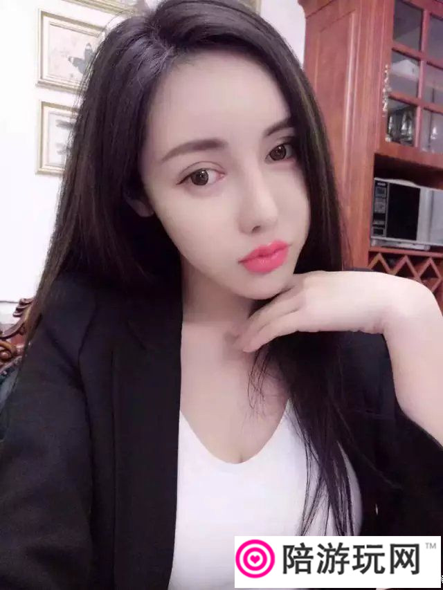 Ƭ