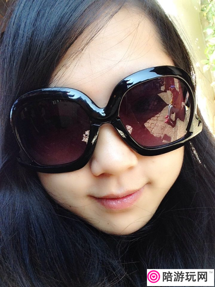 ӥ̶vivian