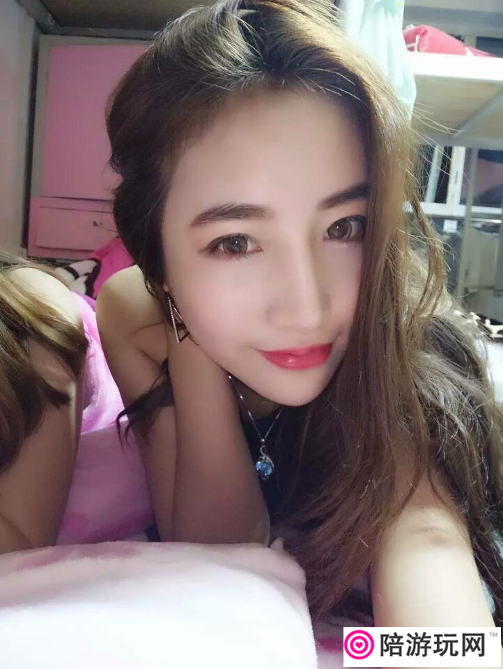 Ƭ