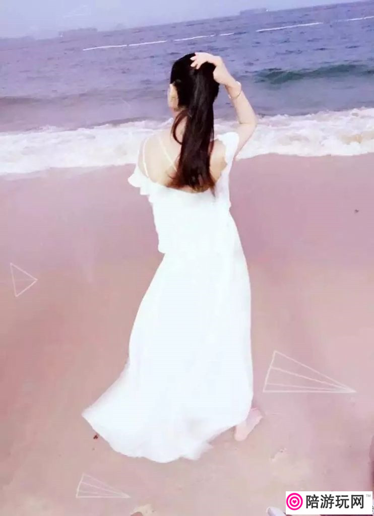 Ƭ