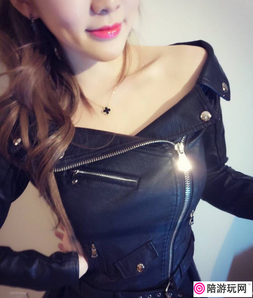 Ƭ