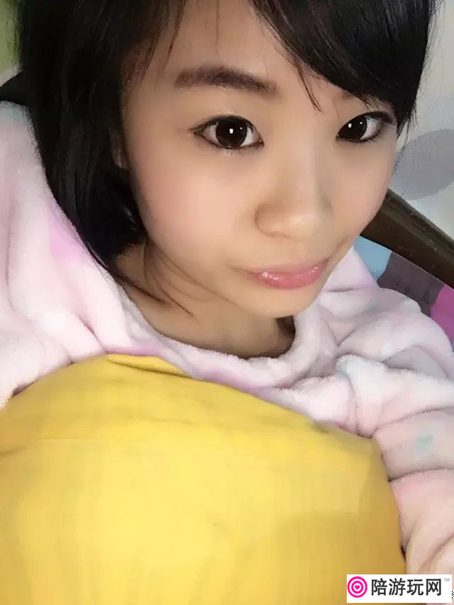 Ƭ