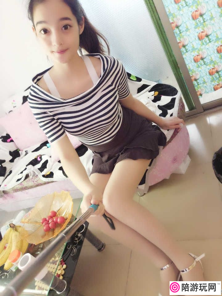 Ƭ