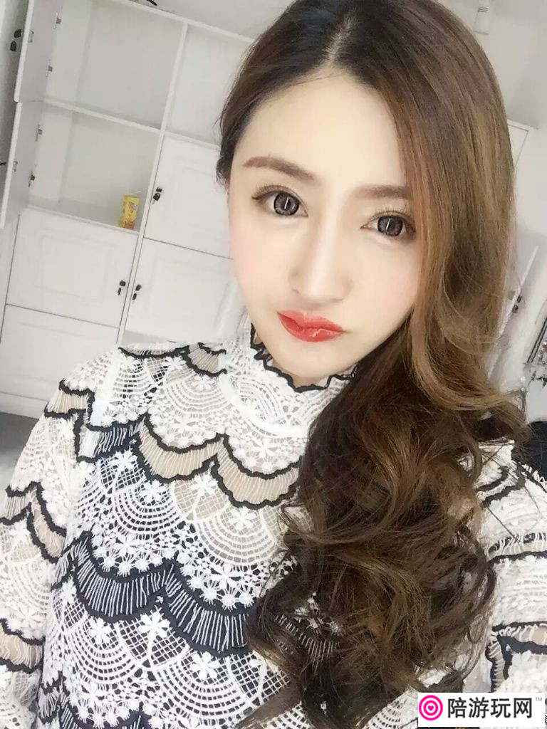 Ƭ