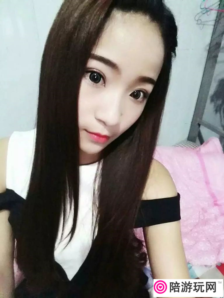 Ƭ
