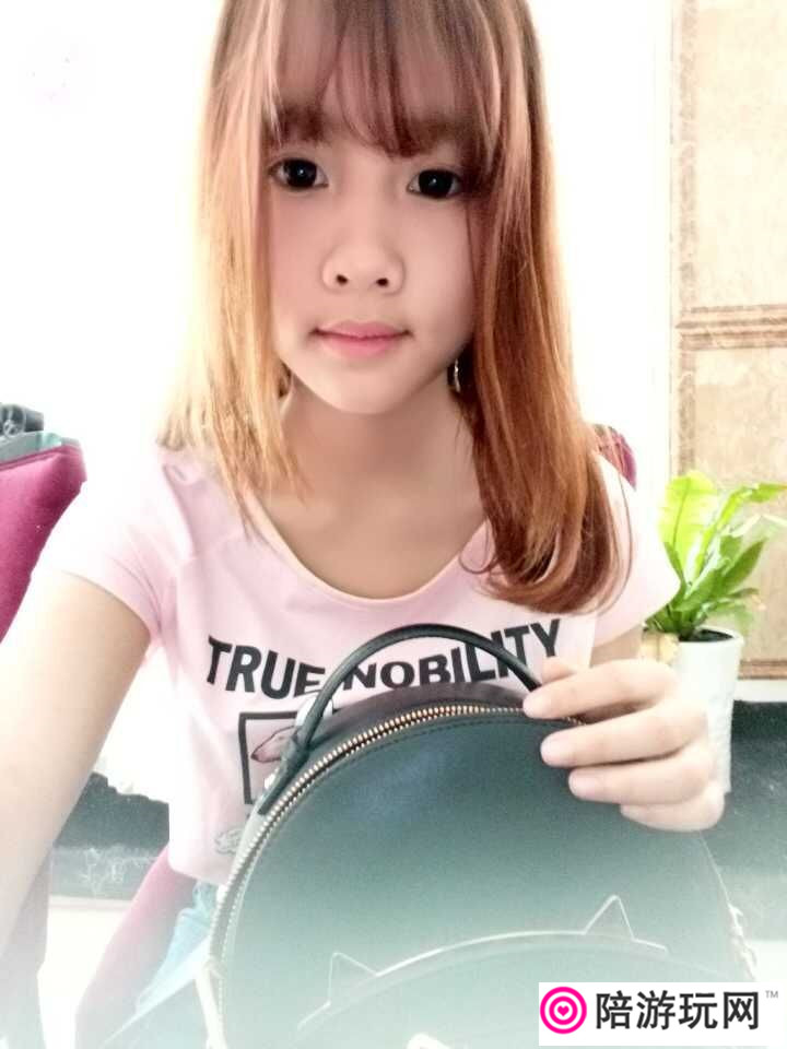 Ƭ