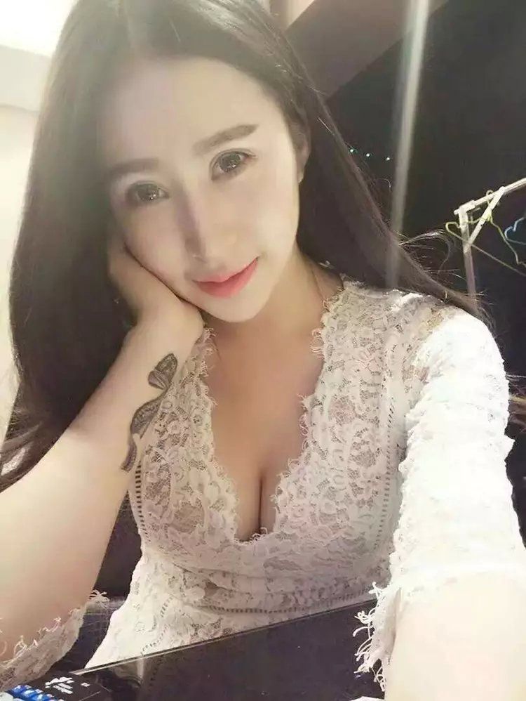 Ƭ