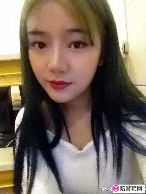 Ƭ