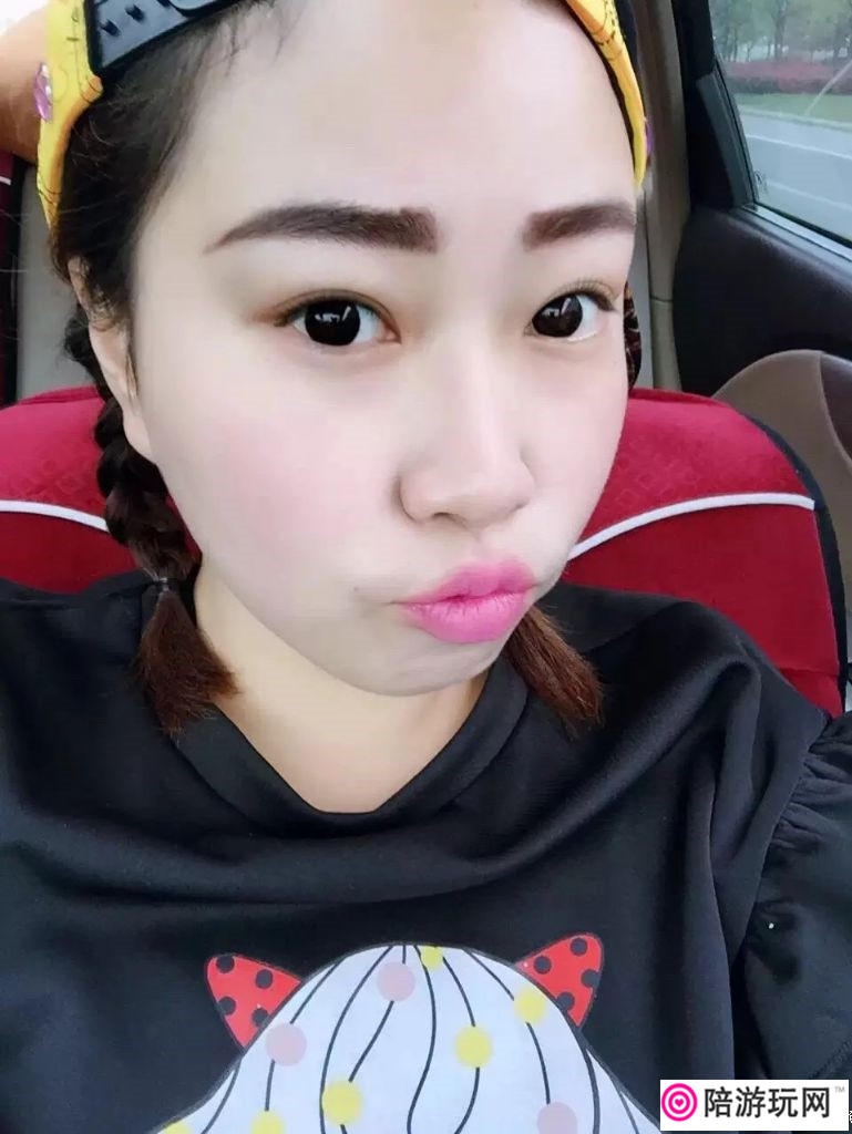 Ƭ
