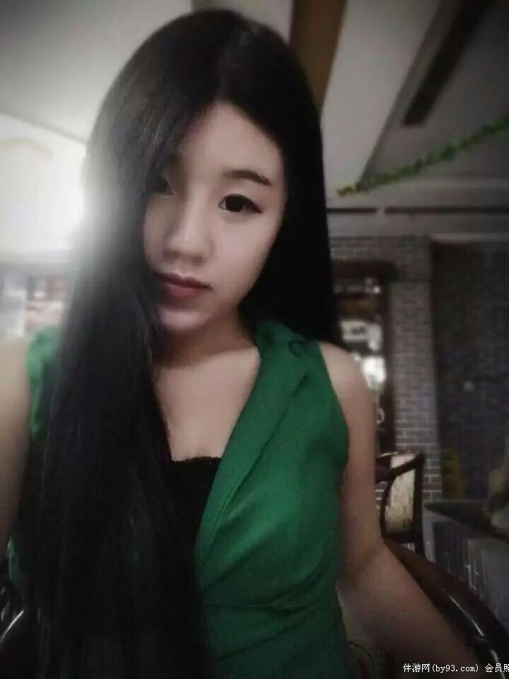 η