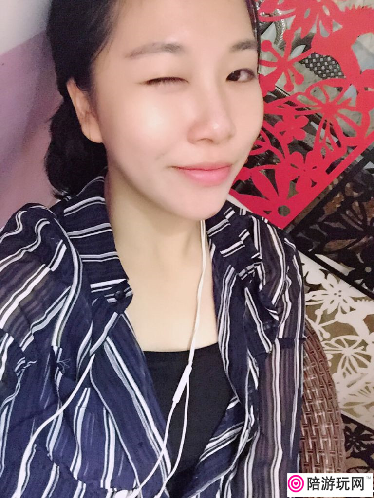 Ƭ