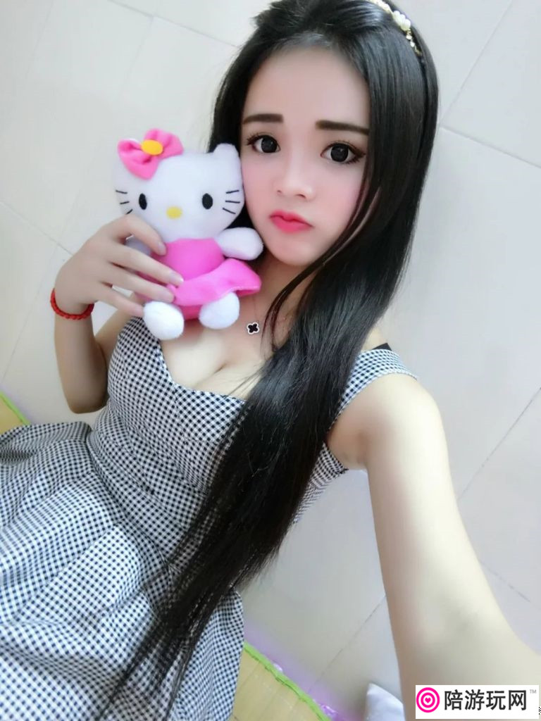 Ƭ