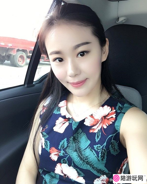 Ƭ