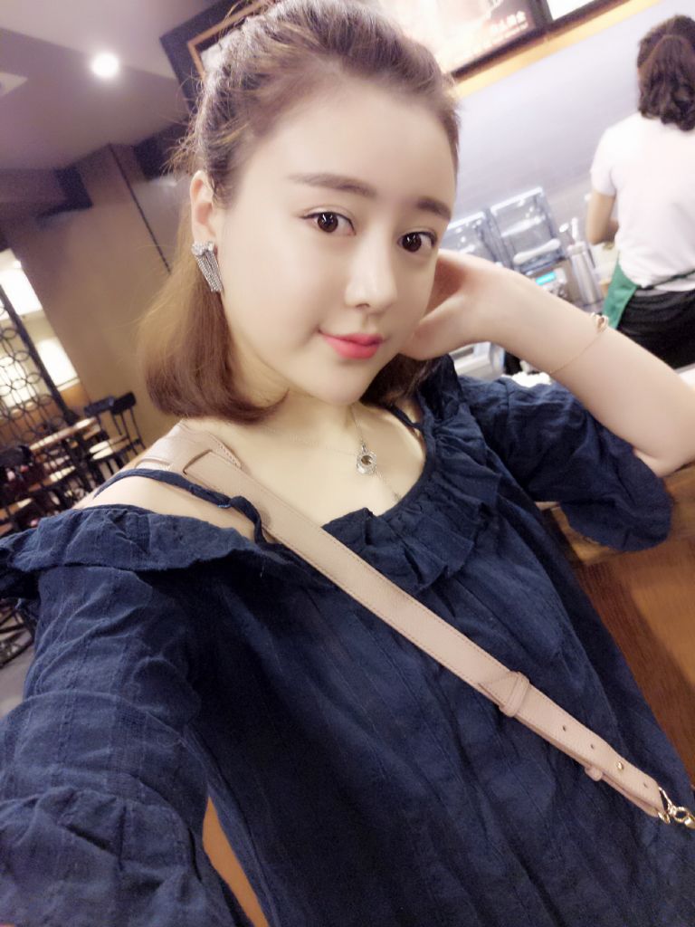 Ƭ