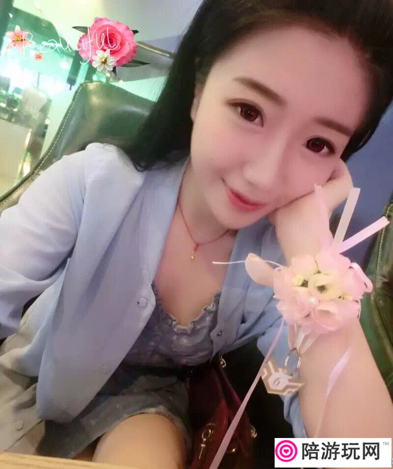 Ƭ
