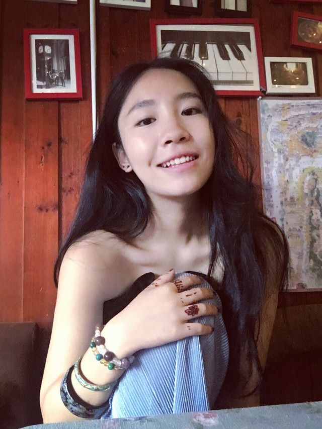 Ƭ