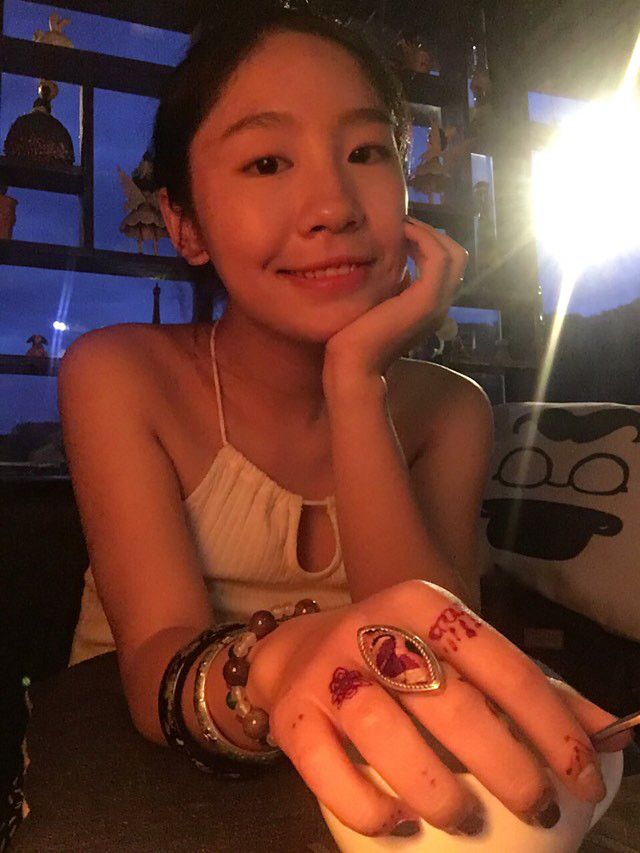 Ƭ