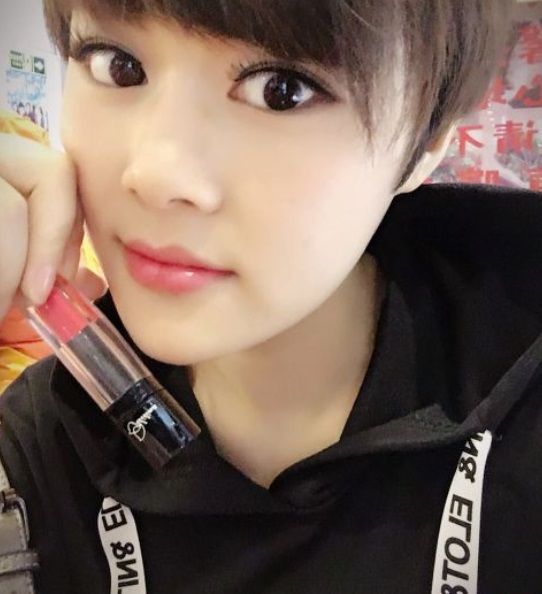 Ƭ