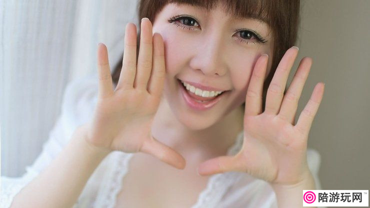 麣ޱ