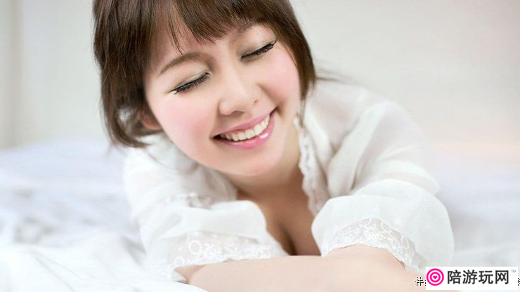 麣ޱ