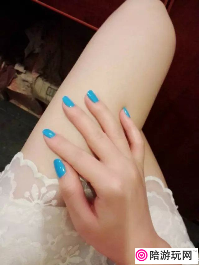 Ƭ