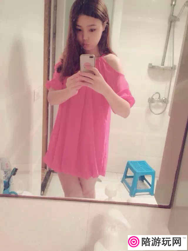 Ƭ