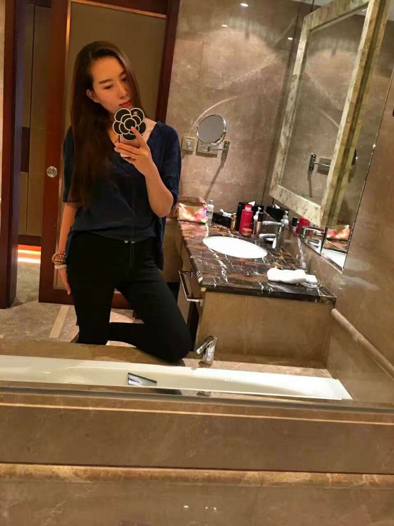 Ƭ