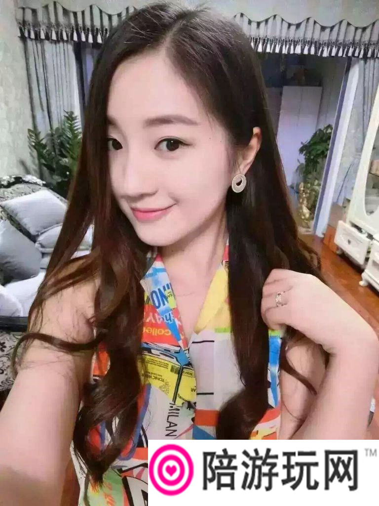Ƭ