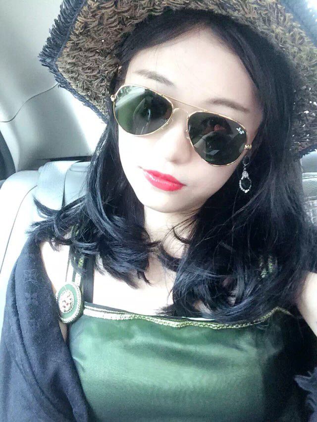 Ƭ