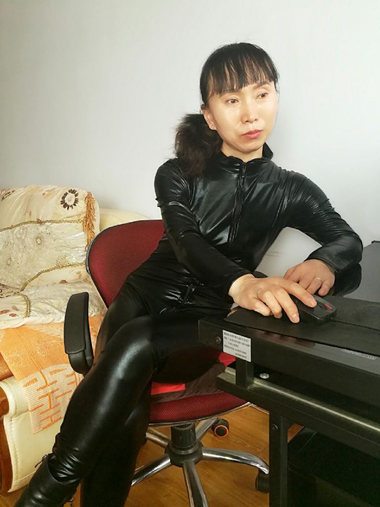Ƭ