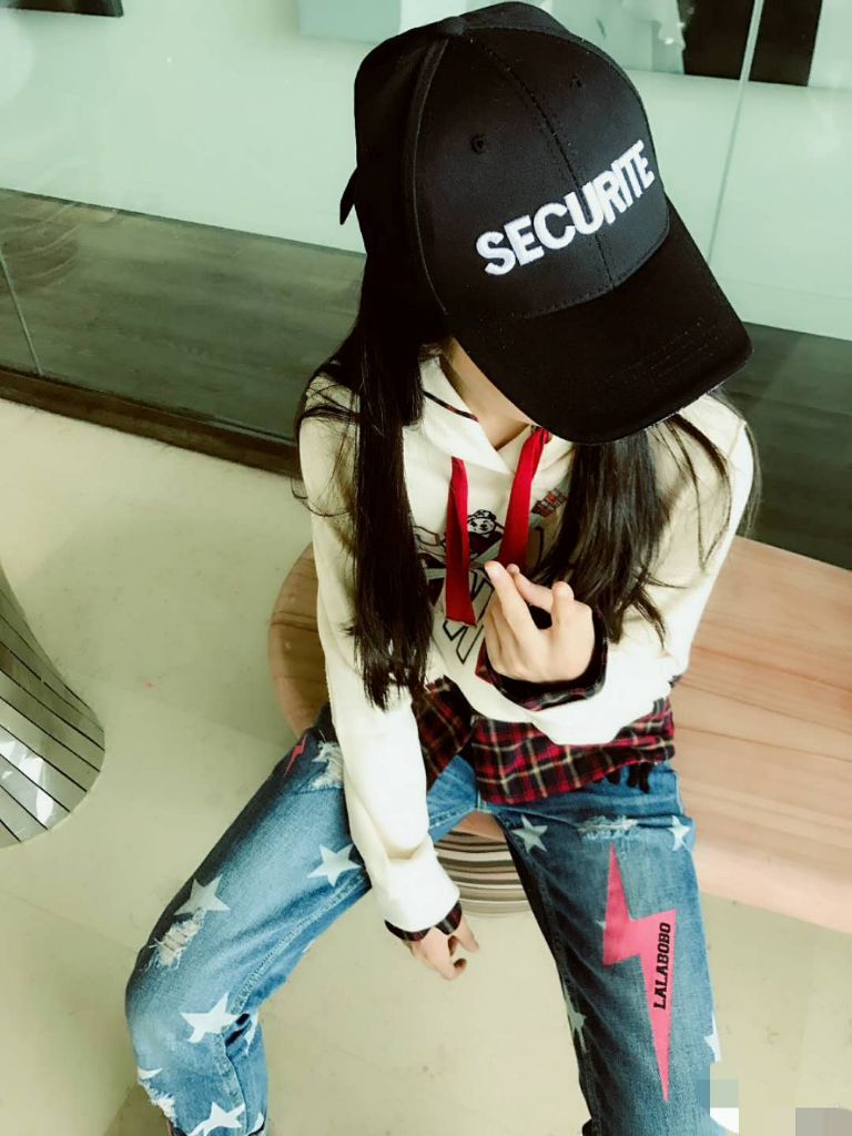 Ƭ