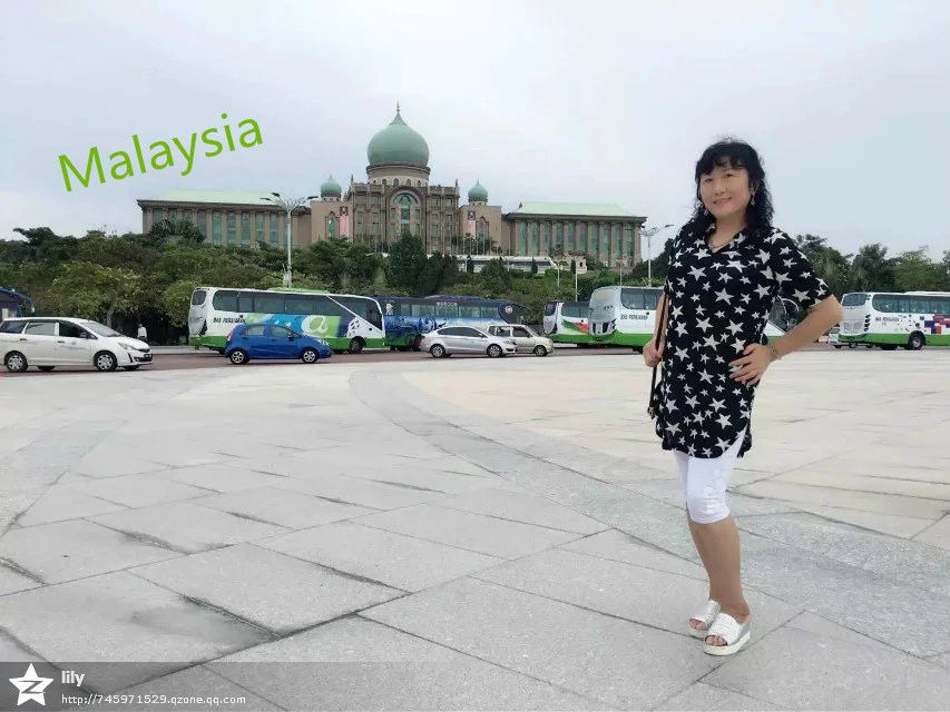 Ƭ