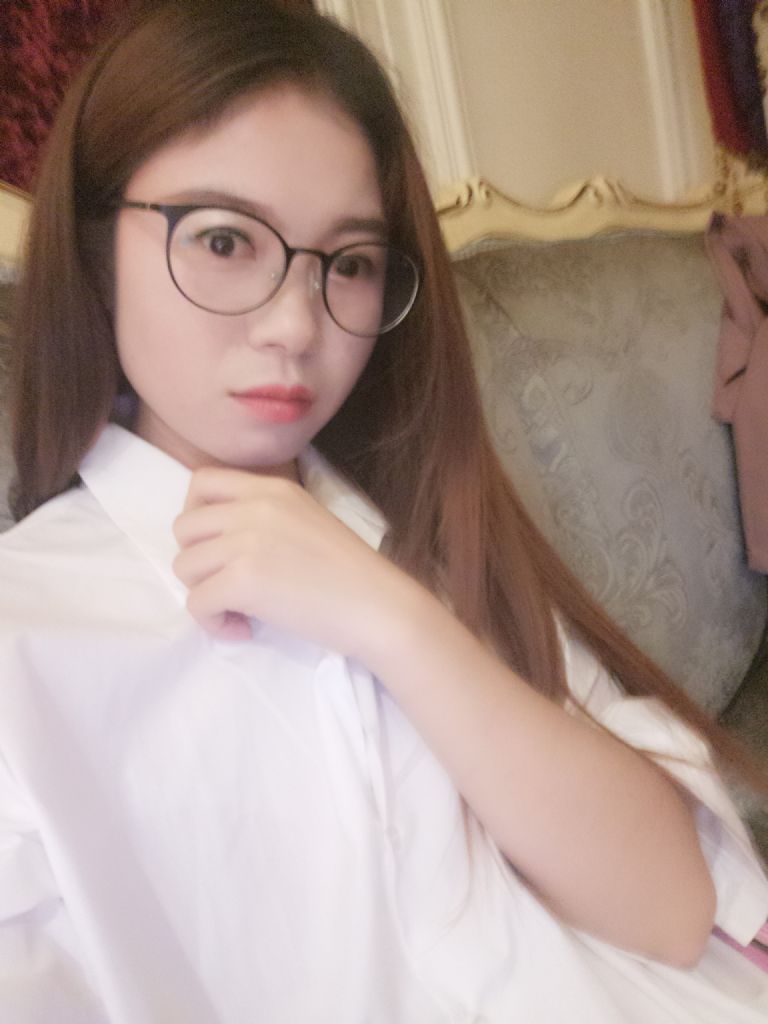 ݰZy
